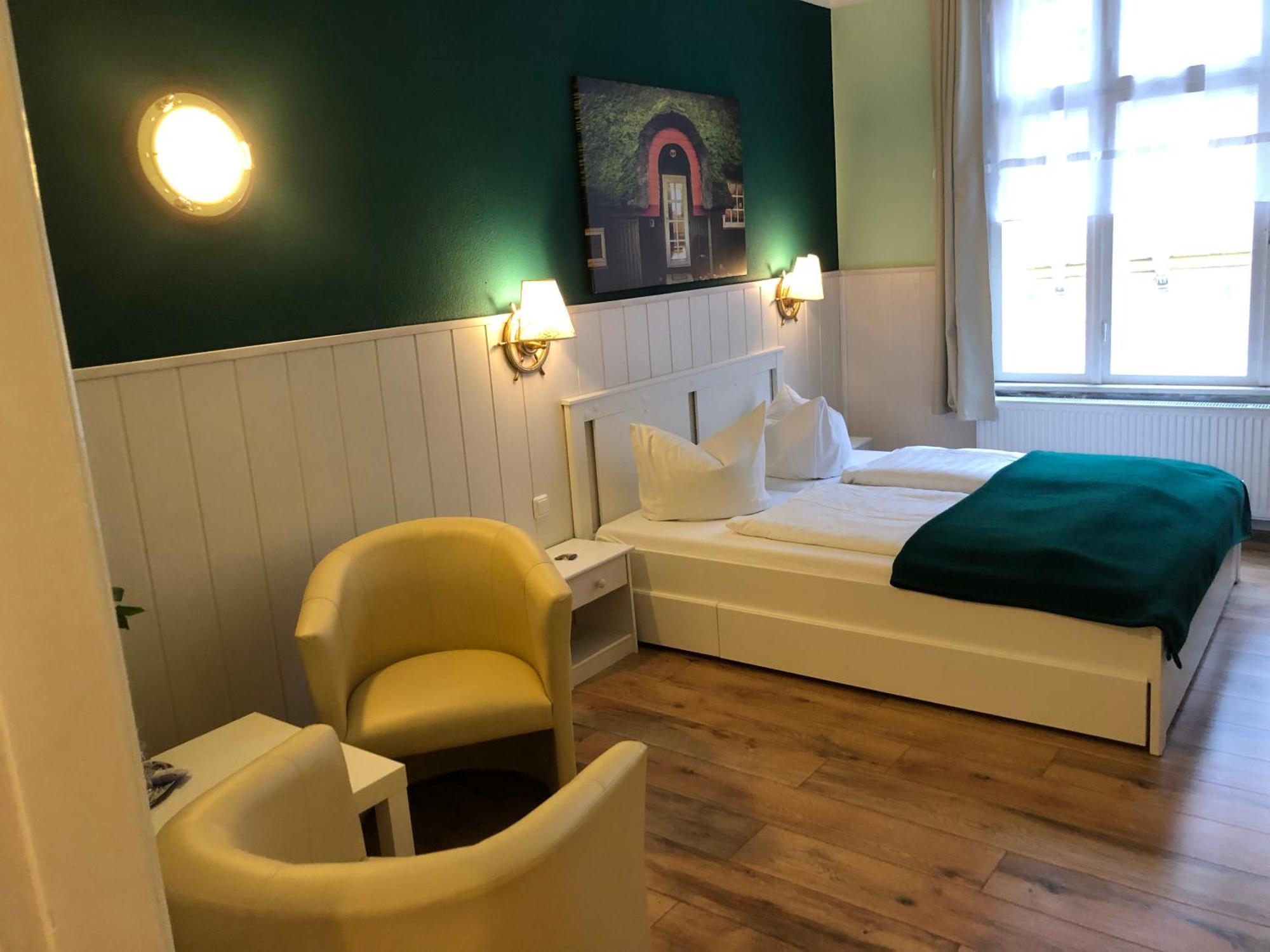 Aparthotel Zum Alten Schifferhaus 3*